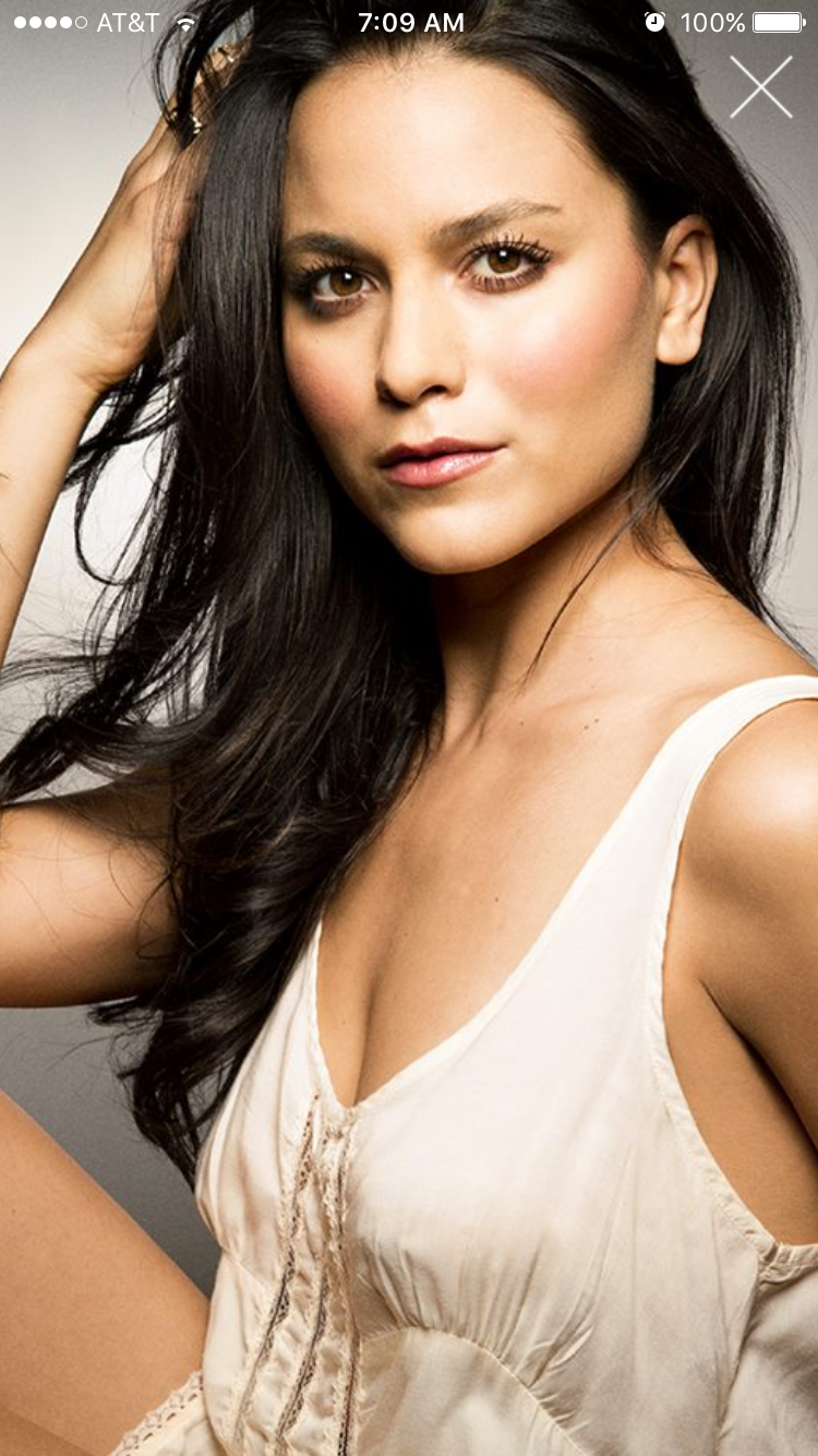 Gallery Image Zoomed/Enlarged